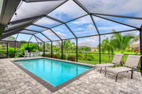 Cheerful 3bdrm home, with heated pool